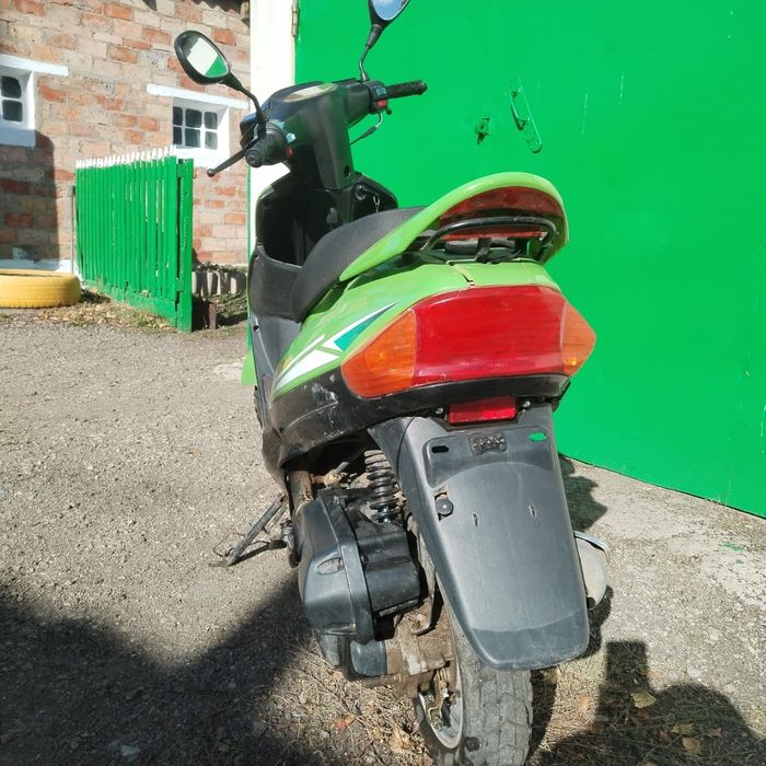 Продам скутер Рейсер