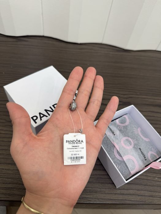 Продам браслет Pandora