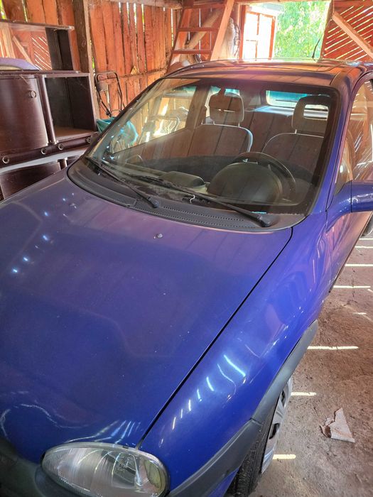 Opel Corsa 1.4 Benzină – 1997 – 600 €