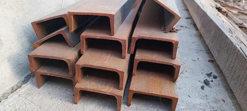 Продам швеллер 10п st3