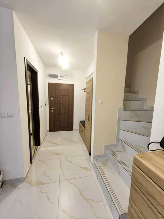 Дава се под наем Четиристаен апартамент в София, Зона Б-18 - 184 кв.м за 897.6 € - Снимка #17