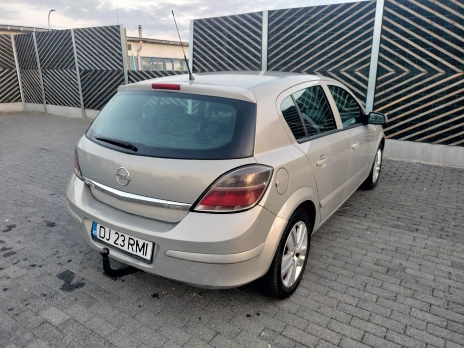 Opel Astra H  1.7 CDTI