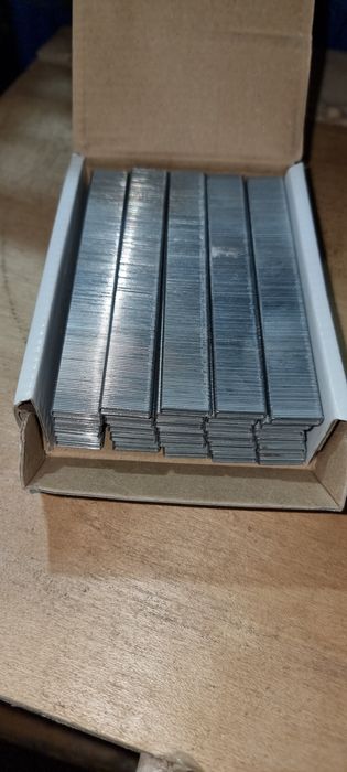 Capse/agrafe U  pt capsator pneumatic