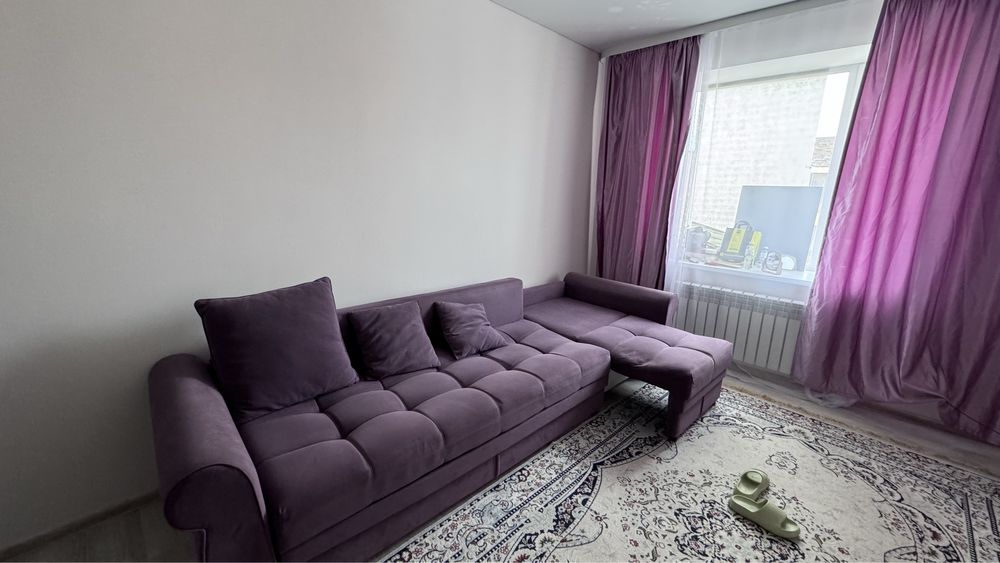 Продам ДИВАН длинный