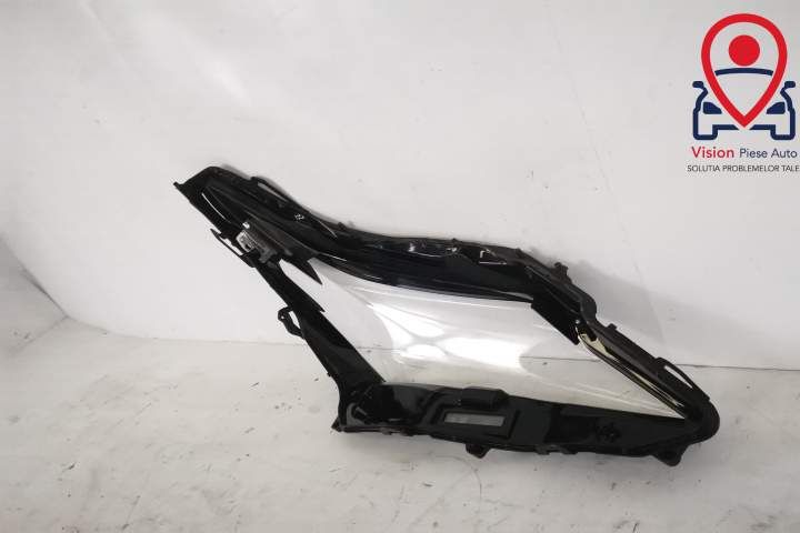 Левски РХ / Lexus RX 4 Оригинално ляво фарове стъкло в добро състояние