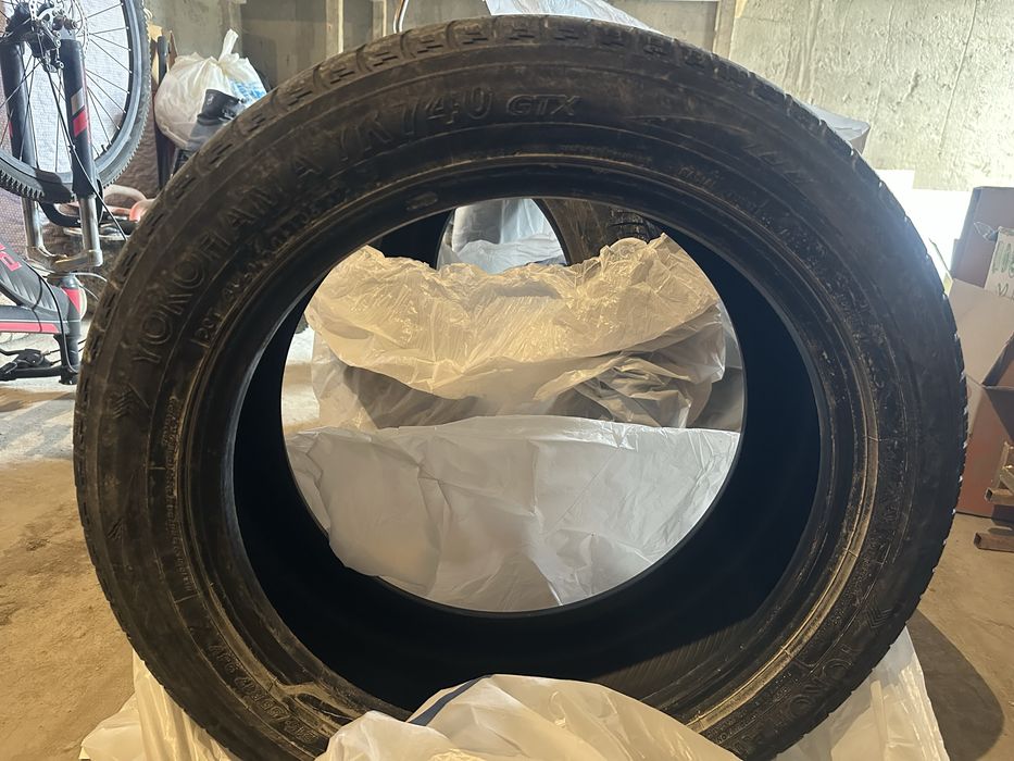 Летние шины 215/55/17