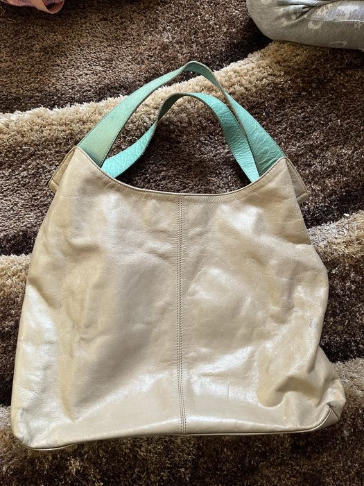 Запазена  чанта нова