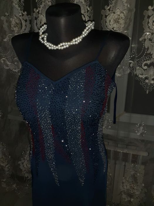 Вечернее платья.