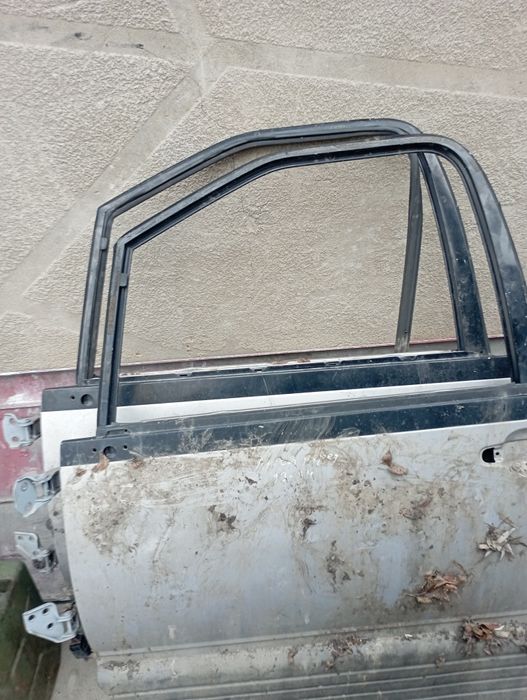 Двери Бампера Люсида Эмина Превия