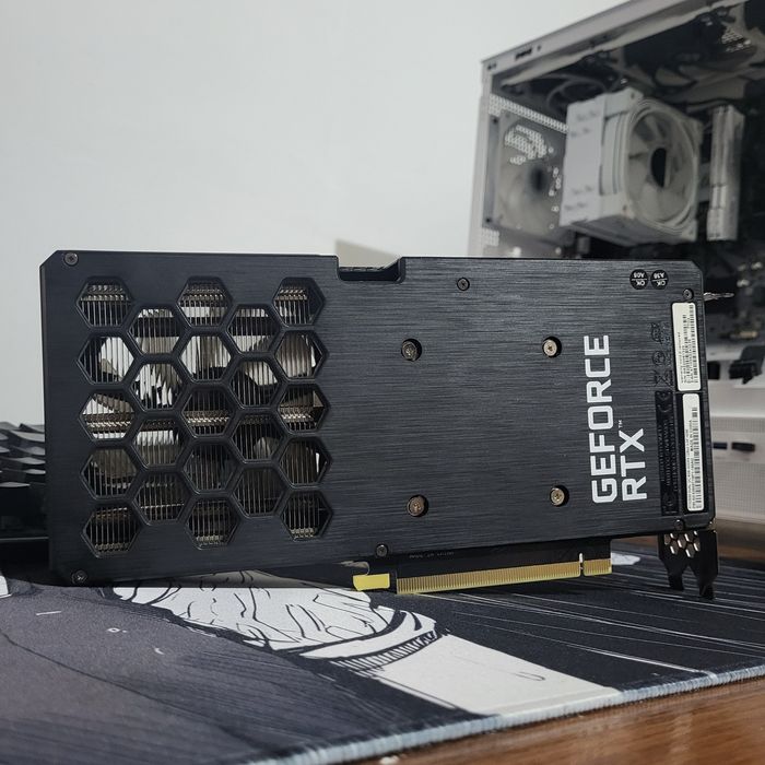 RTX 3050 8 gb продам карту