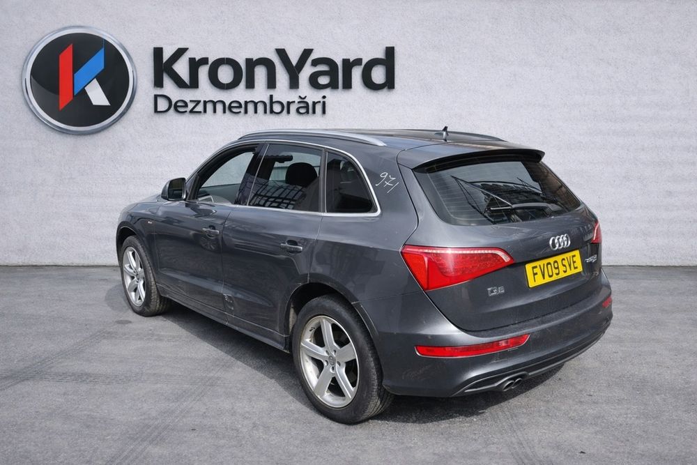 Dezmembrari dezmembrez  Audi Q5 2.0 TDI  2.0 TFSI  - CDNC CAHA CJCA