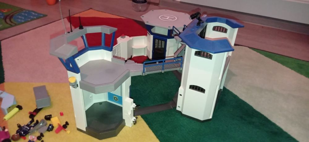 PlayMobile- Secția Politie