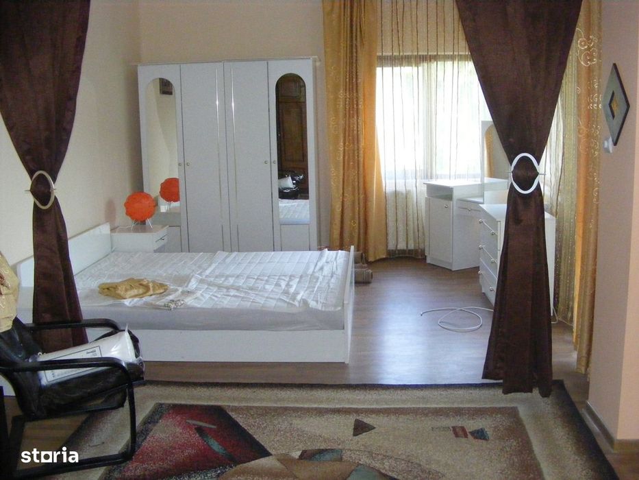 Se Vinde Pensiunea Sidonia din Calimanesti