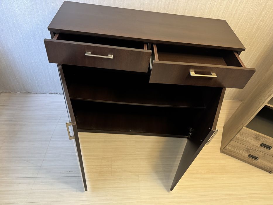 Перфектен Скрин/Шкаф