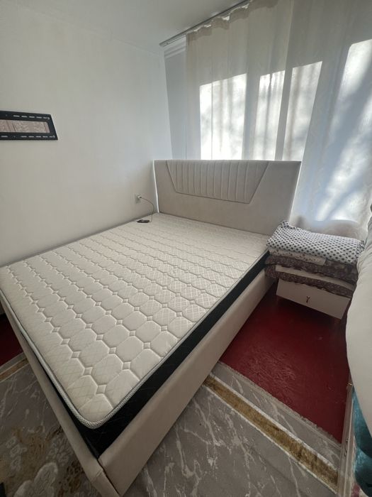 Кровати 180/200 см