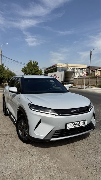 Продаётся BYD Yuan up Dm-i 2026г гибрид