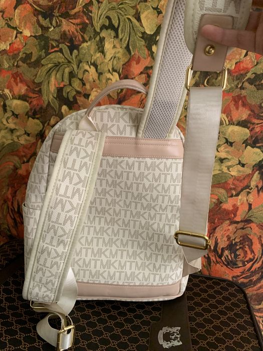 Рюкзак от бренда MK