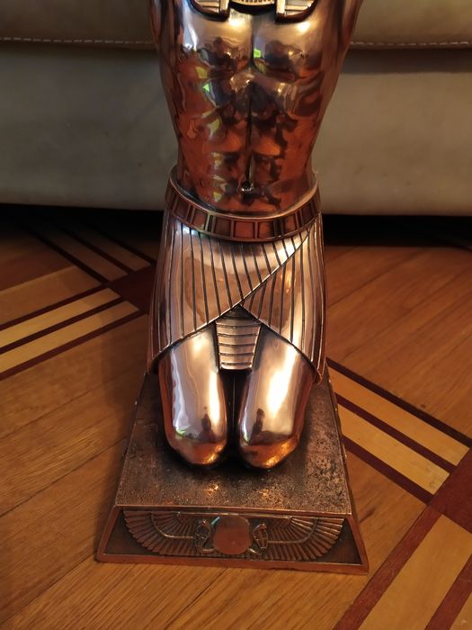 Статуя бронза подставка