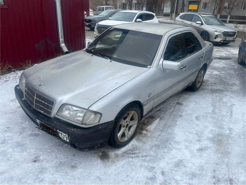 Продам мерс 202 кузов