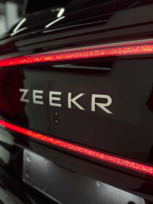 zeekr 9X hyper nalichi full