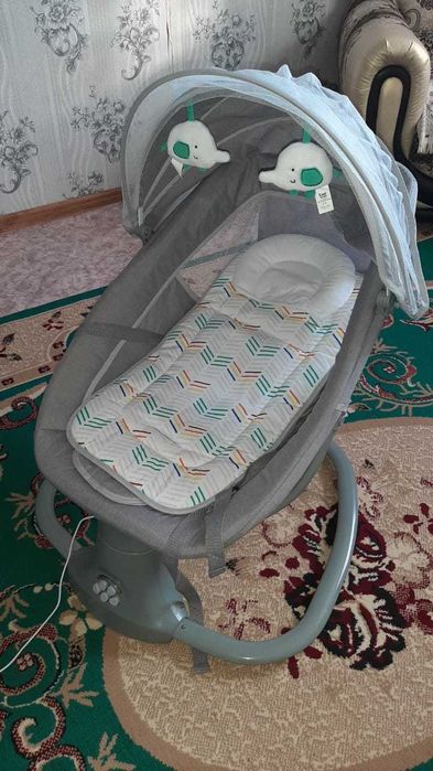 Детский электрический шезлонг