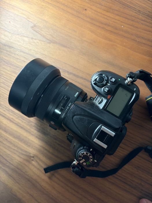 Nikon D7000 с объективами и аксессуарами