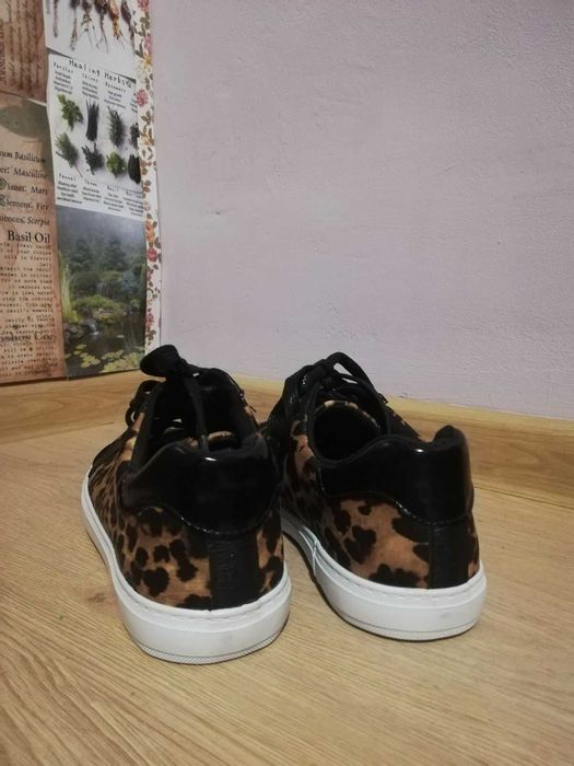 Обувки - гуменки