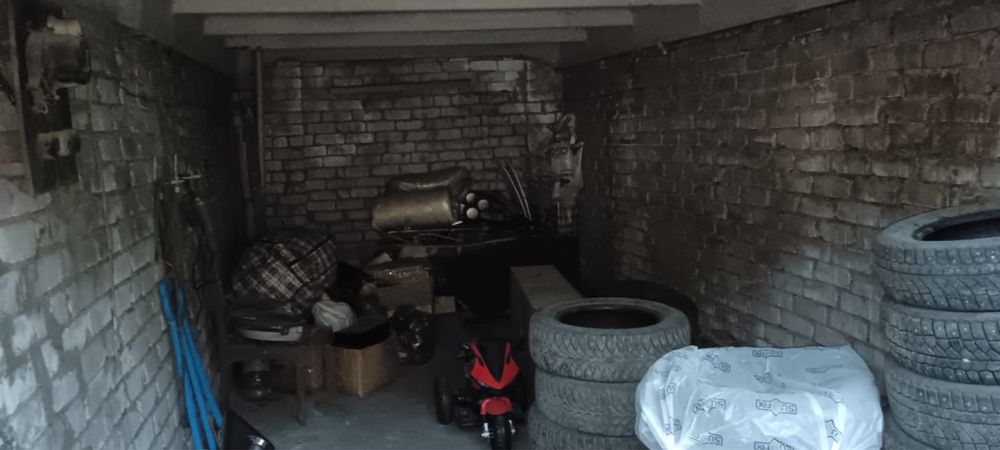 Продам гараж в кооперативе