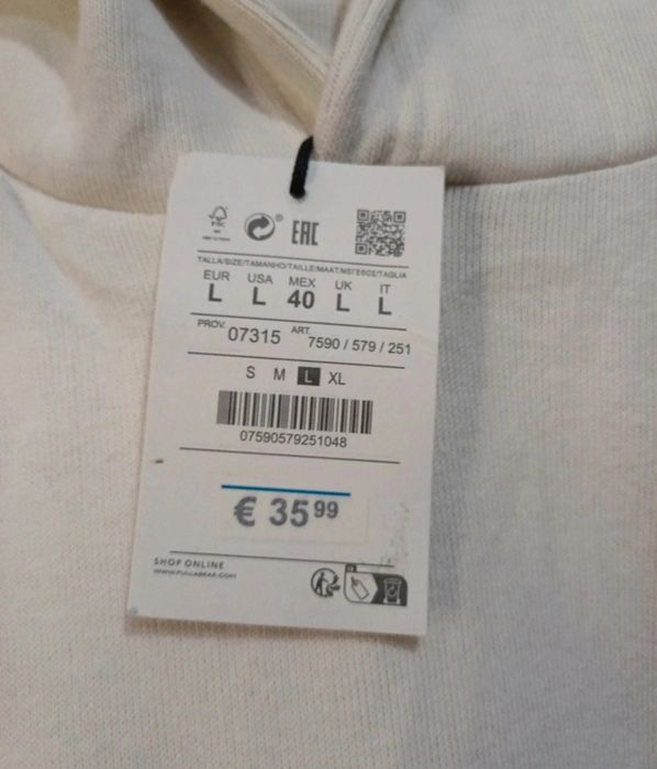 Vand hanorac dama noua pull&bear