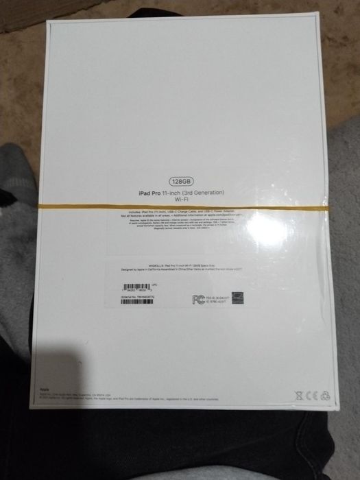 Ipad pro 2021 8/128gb абсолютно новый