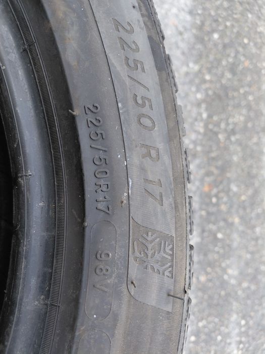 225/50/17" michelin 4бр.гуми