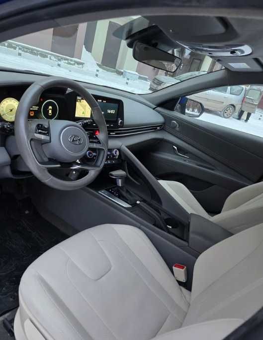продам Hyundai Elantra, 2021