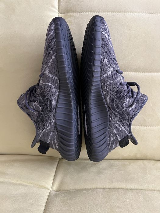Yeezy Boost 350 V2 Dark Sea Salt