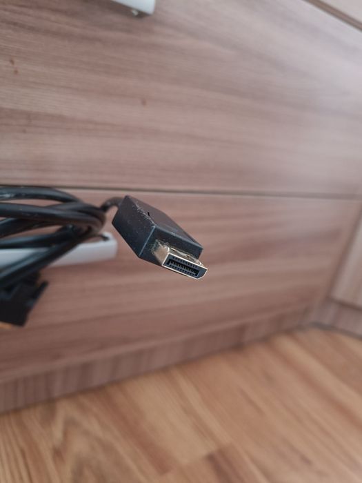 Кабель Displayport-DVI