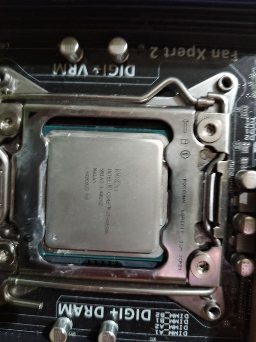 Продавам Дънно+процесор+рам