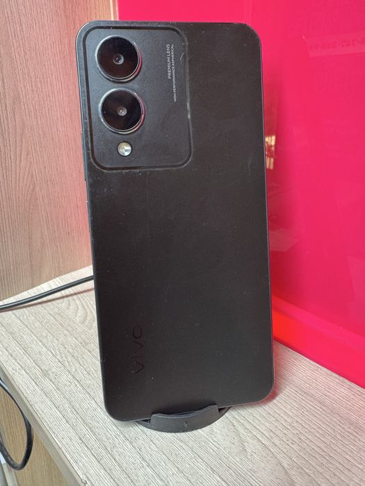 Продам Vivo Y17s 128g