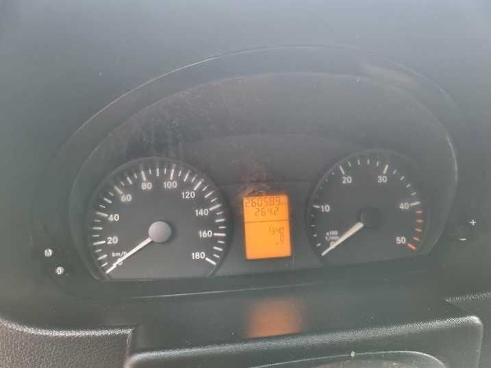 Mercedes Sprinter 516