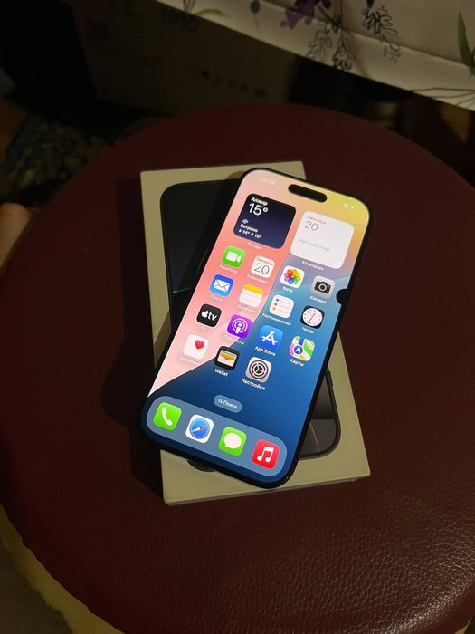 Айфон 16про в хорошем состоянии