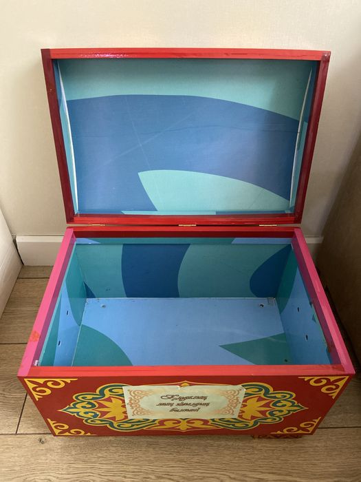 Продается сундук (сандық) ручной работы