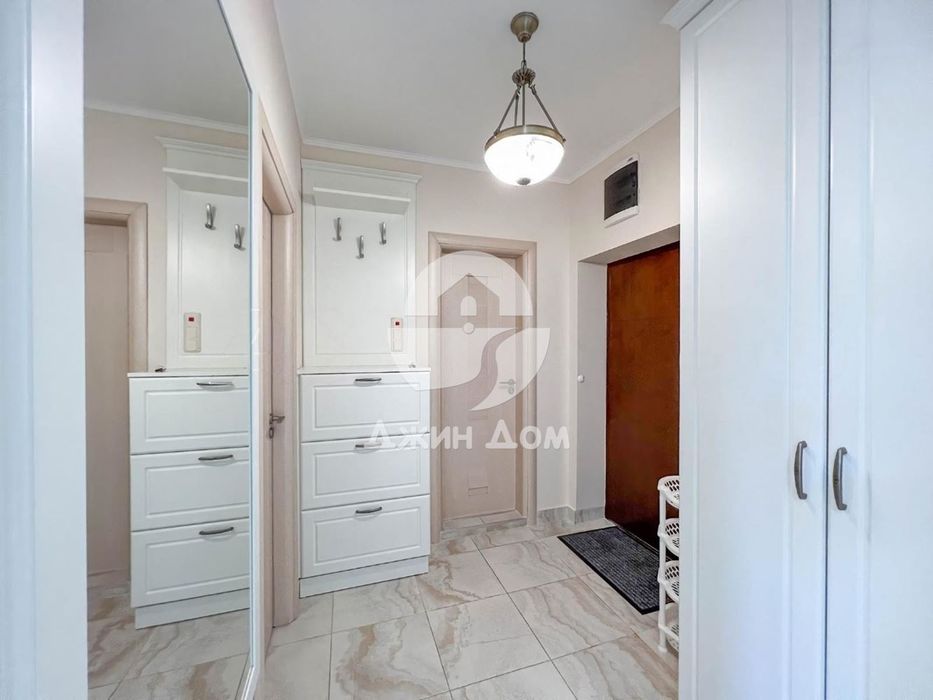 Продава се Тристаен апартамент в Несебър - 99 кв.м за 1768 €/кв.м - Снимка #10