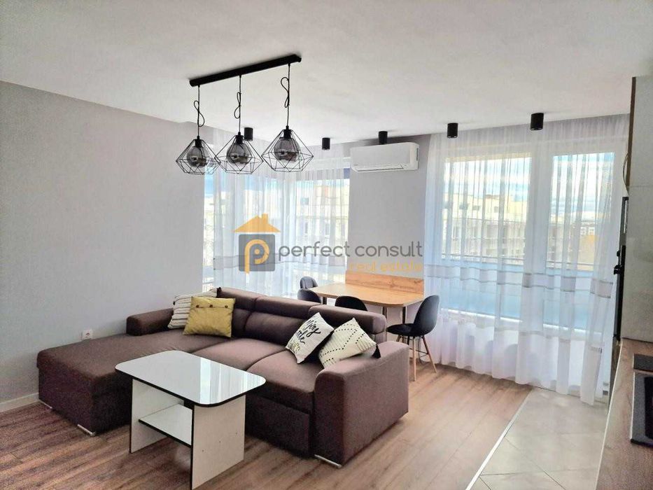 Дава се под наем Двустаен апартамент в Пловдив, Остромила - 67 кв.м за 450 € - Снимка #1