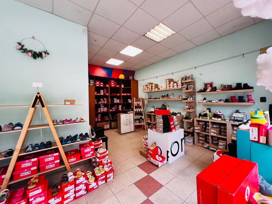 Дава се под наем Магазин в Варна, ВИНС - 56 кв.м за 433.5 € - Снимка #1