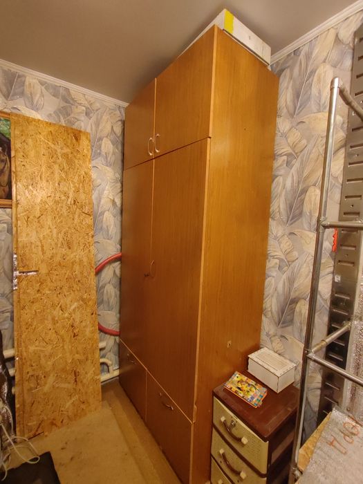 Продам шкаф вещевой