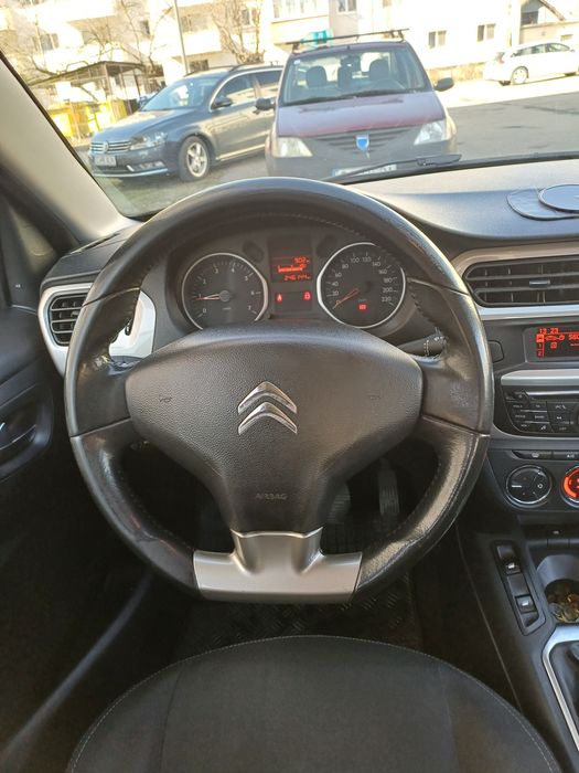 Vând Citroen elysee euro 6.