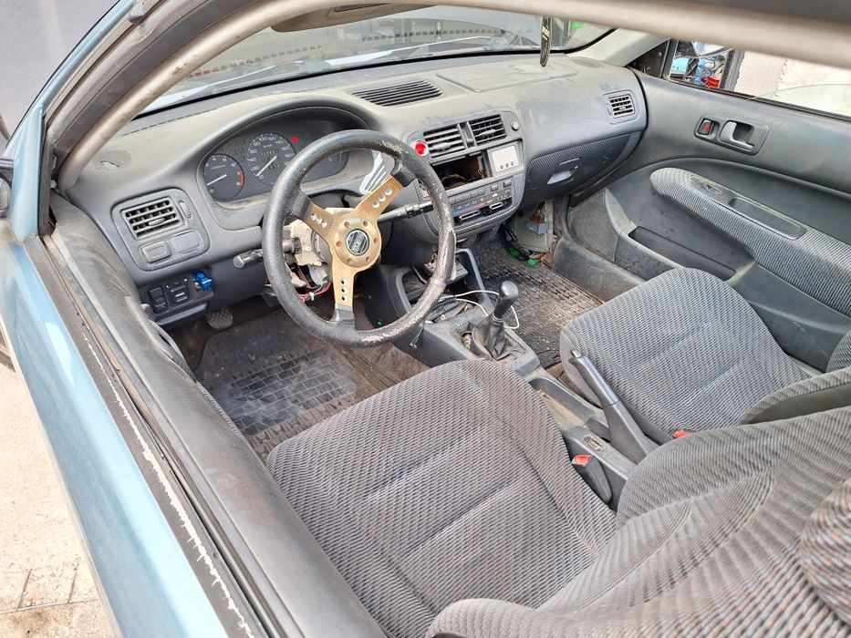 Продавам Хонса сивик 6