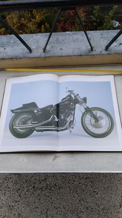 Книга за харлей деидсън