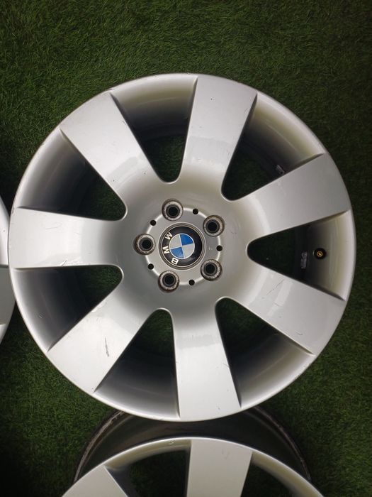Диски R18 5x120 на BMW (Стиль 123)