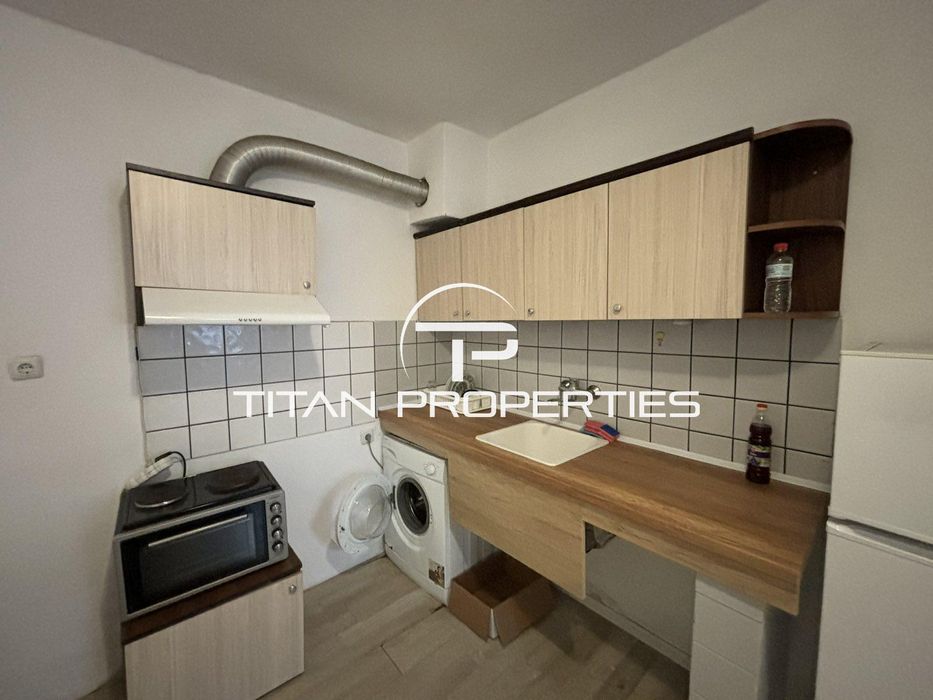 Дава се под наем Къща в Бургас, Лазур - 50 кв.м за 306 € - Снимка #1