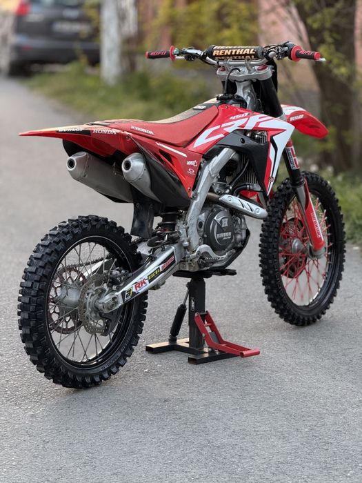 Vând Honda CRF 450R Impecabil 2020 Injecție/Pornire buton/Mape/3999€neg!