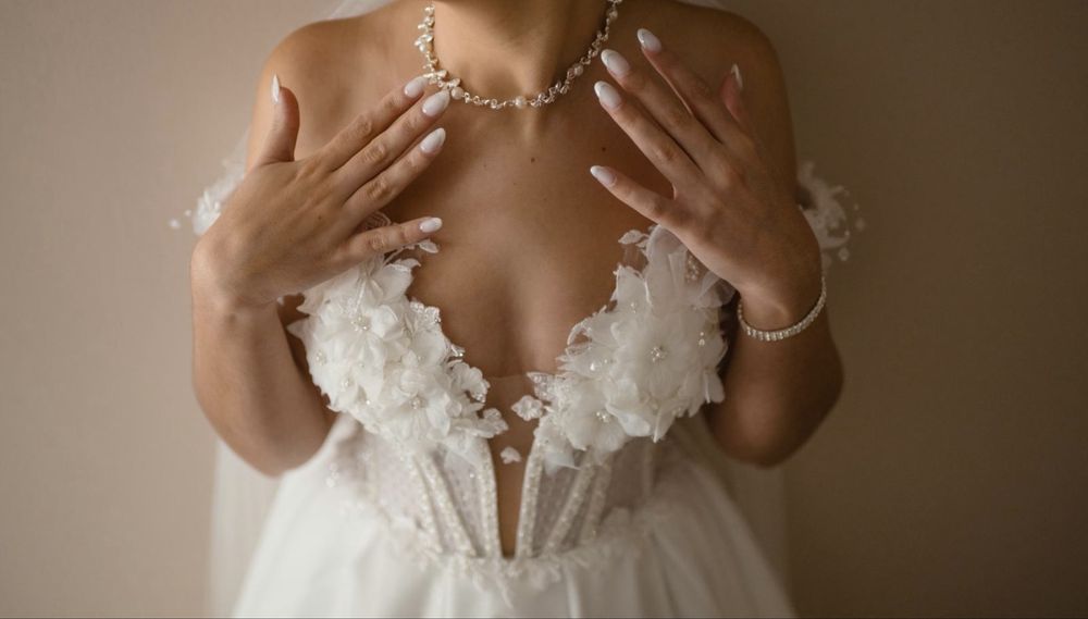 Rochie albă de mireasă